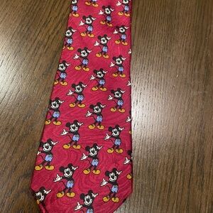 Disney Mickey Unlimited Tie. Great Condition. 100% Polyester